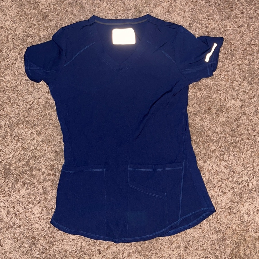 Sketchers Scrub top